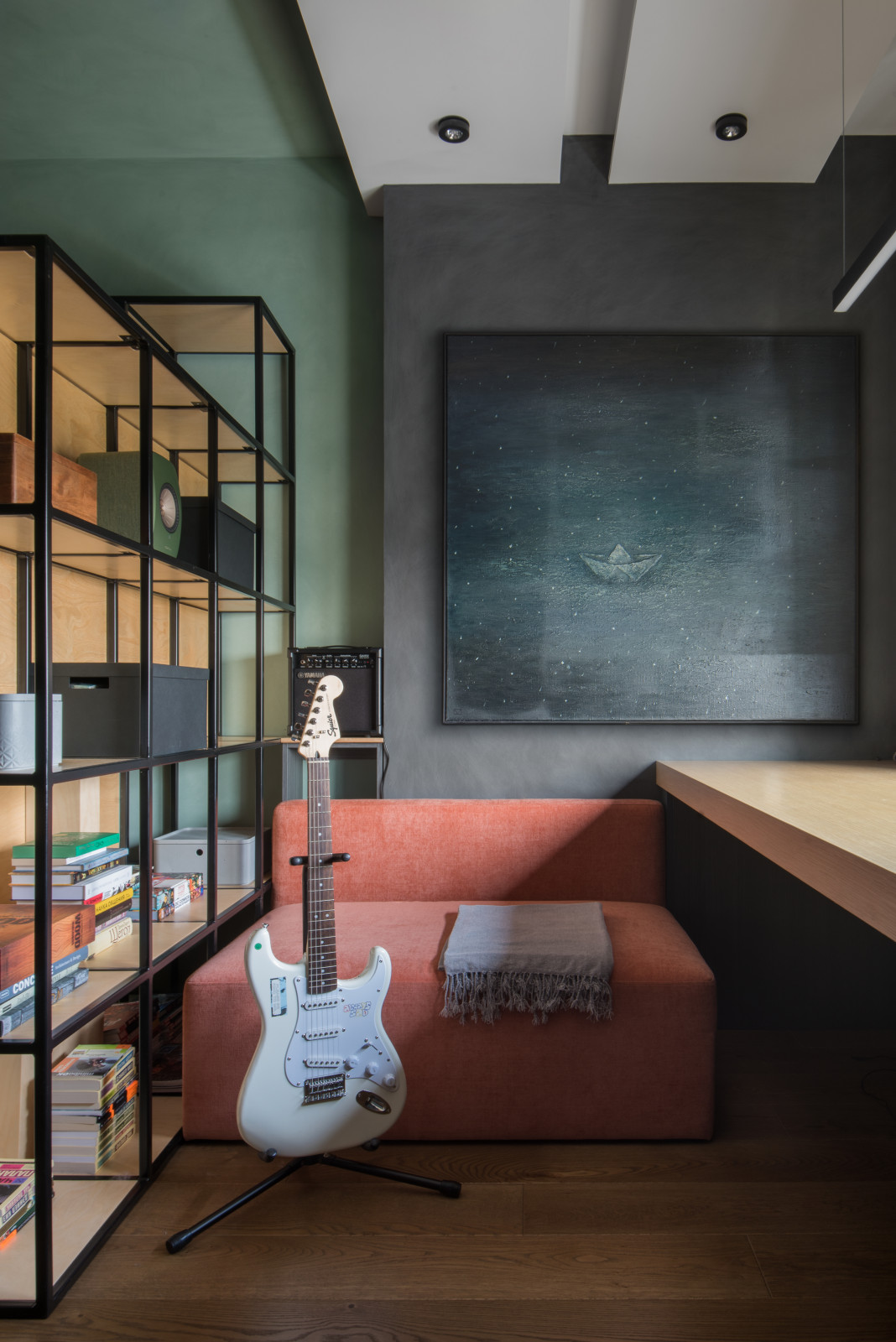 Над городом