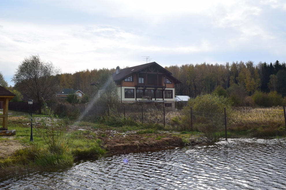 Жилой дом в д. Растовка