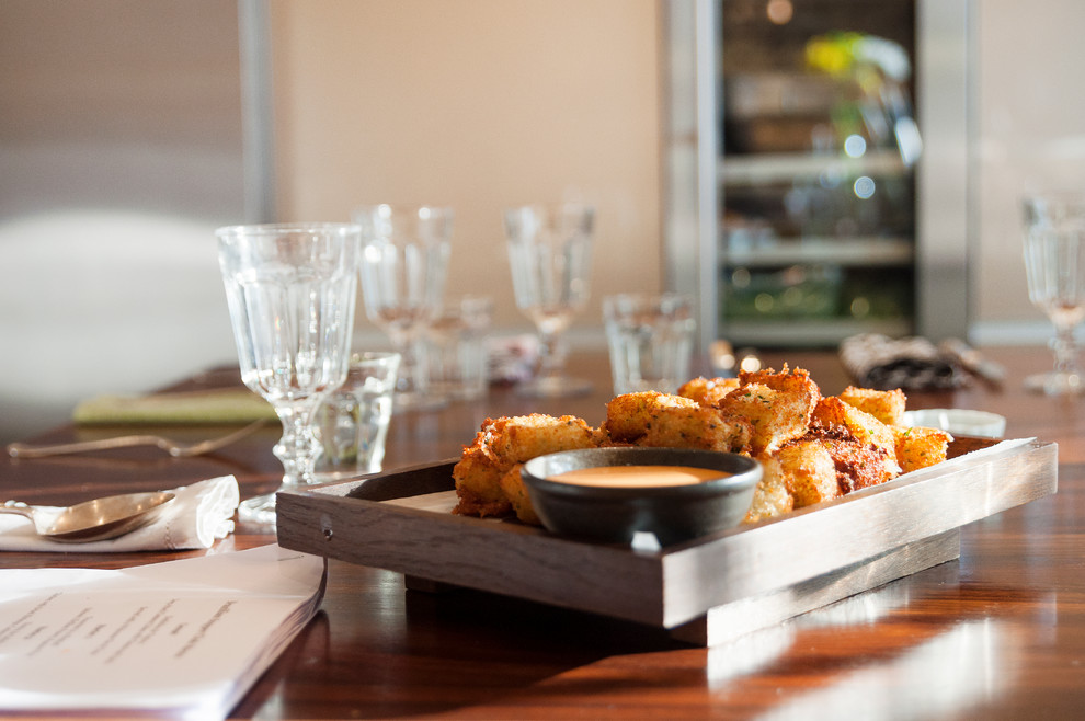 Микротренд: Званые ужины для незнакомцев — зачем?