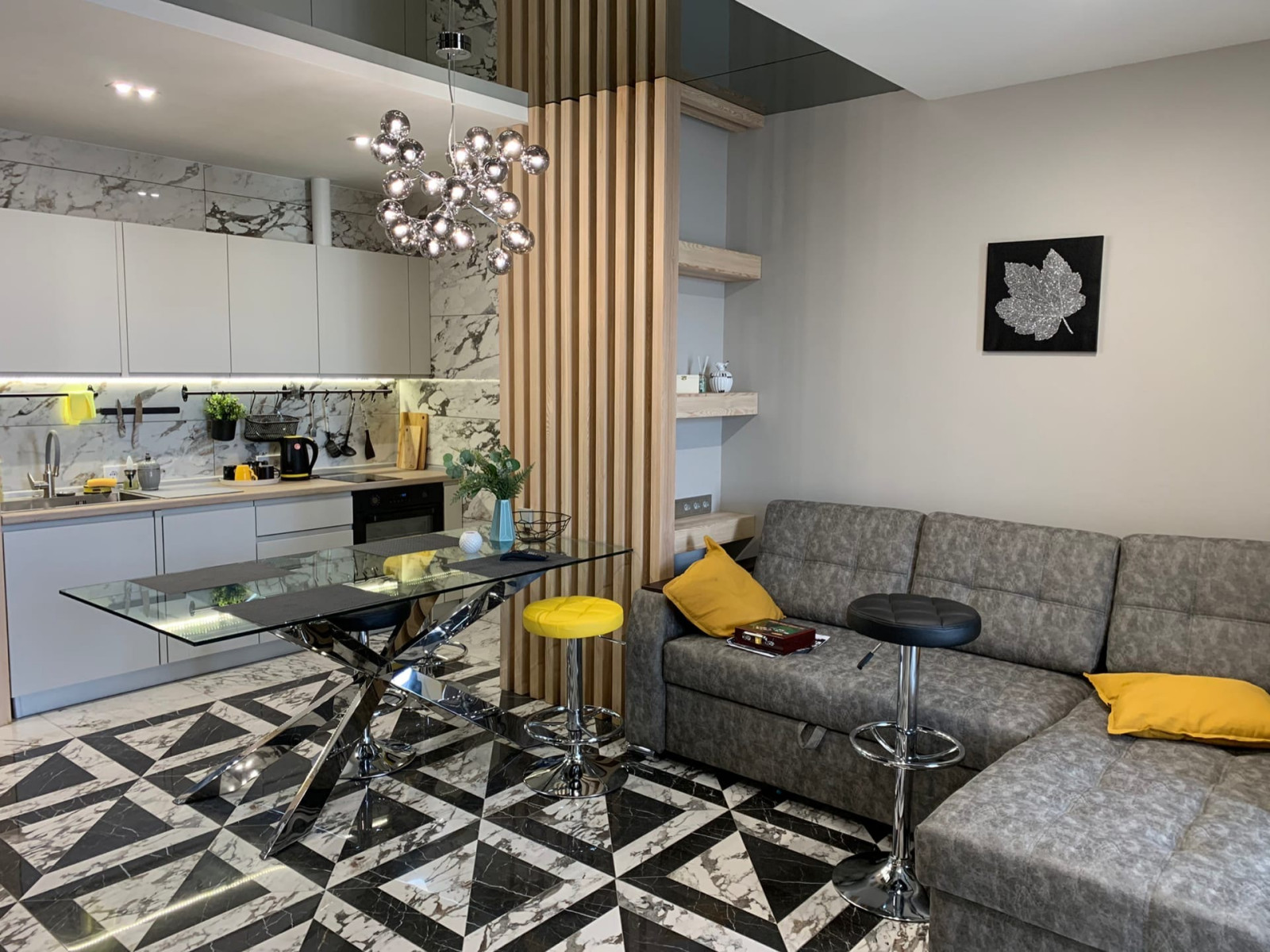 Обложка проекта: Для особенных людей