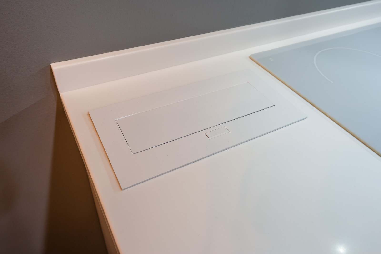 Современный интерьер в элементами лофта в Сочи