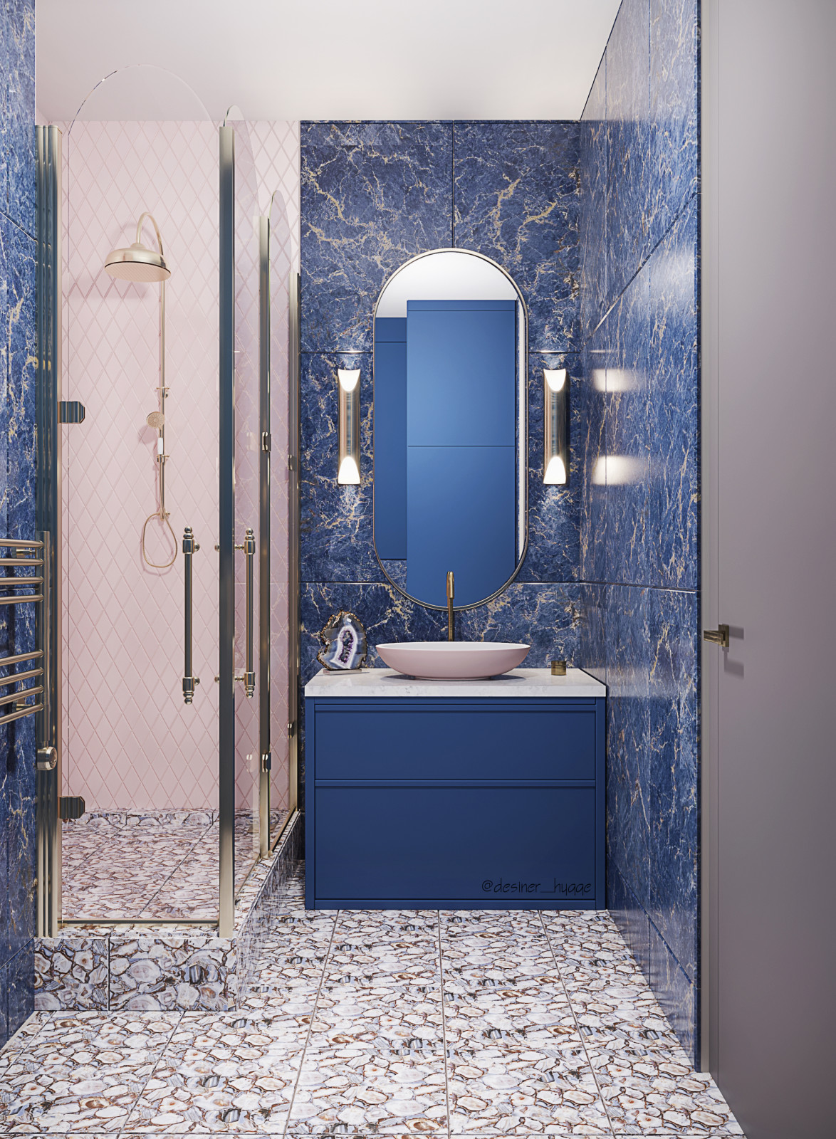 Душевая с синим мрамором и розовым перламутром