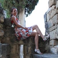 Яна Сазонова