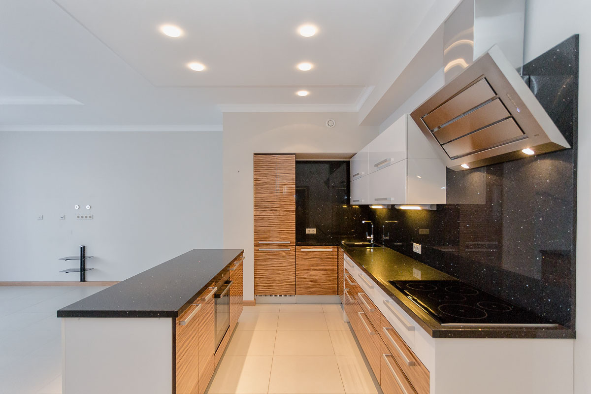 Просторная квартира на Остоженке