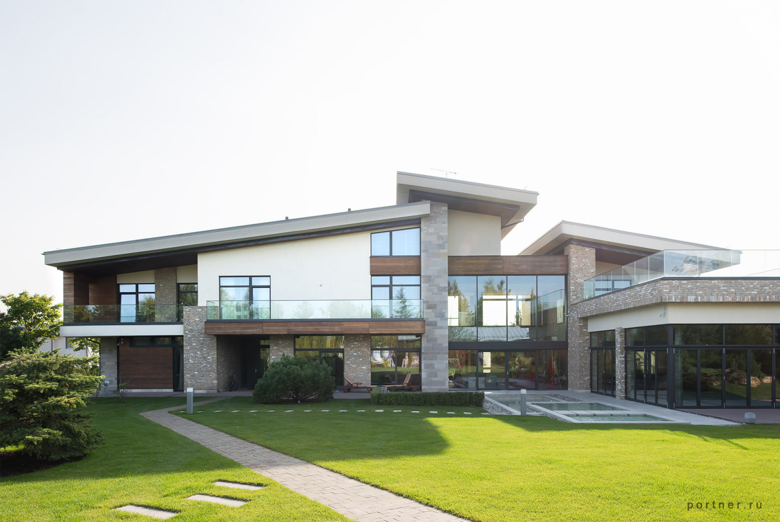 Частная резиденция DGR