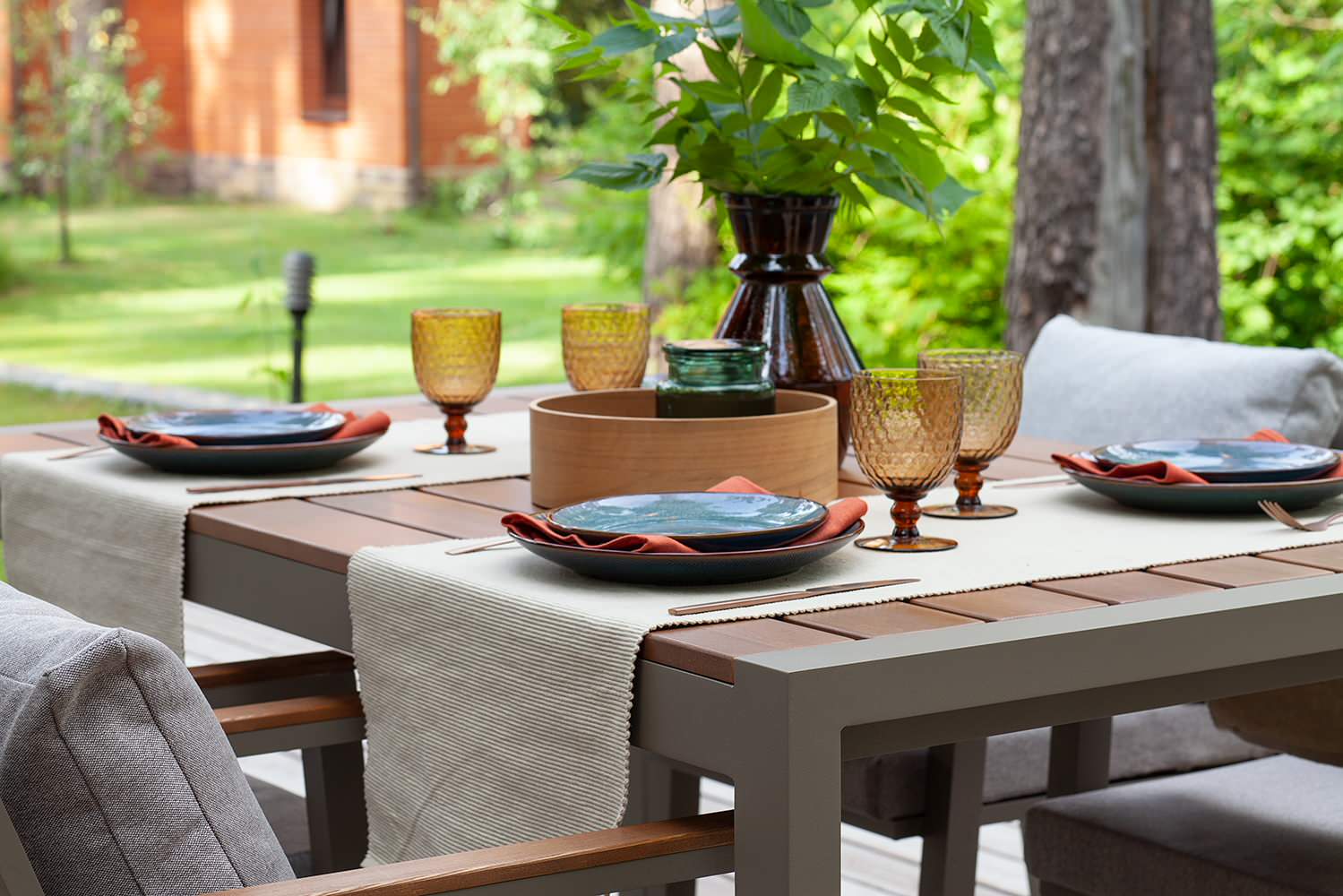 SANTORINI стол и 4 стула, цвет PECAN