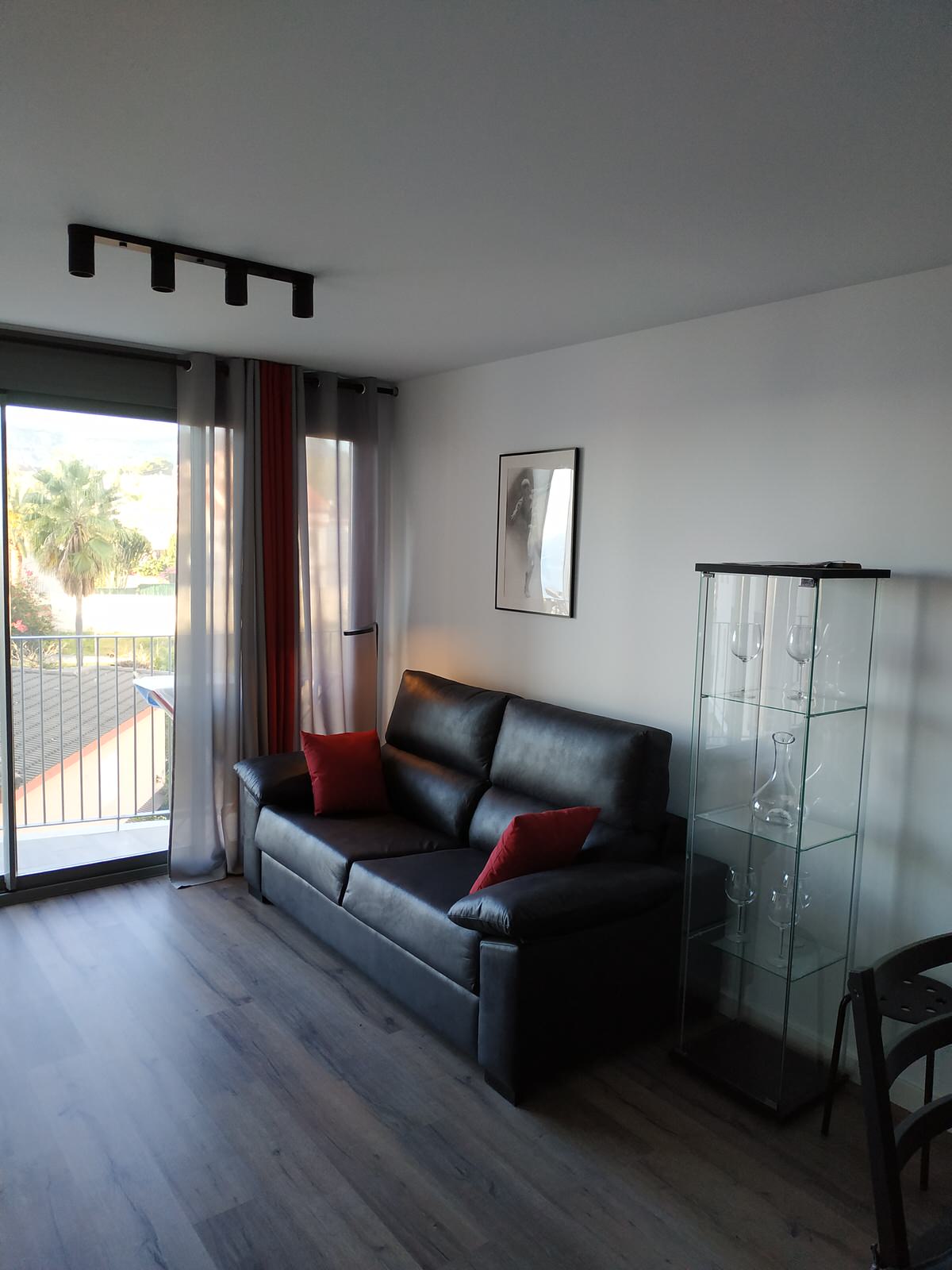 Обложка проекта: Квартира у моря "Отпускная"