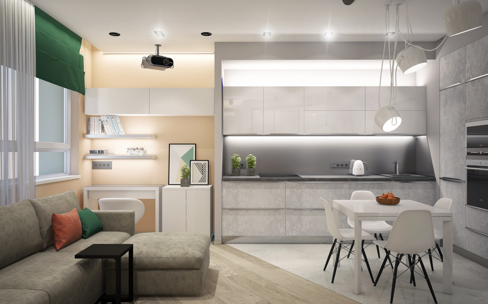 "Треугольная квартира"