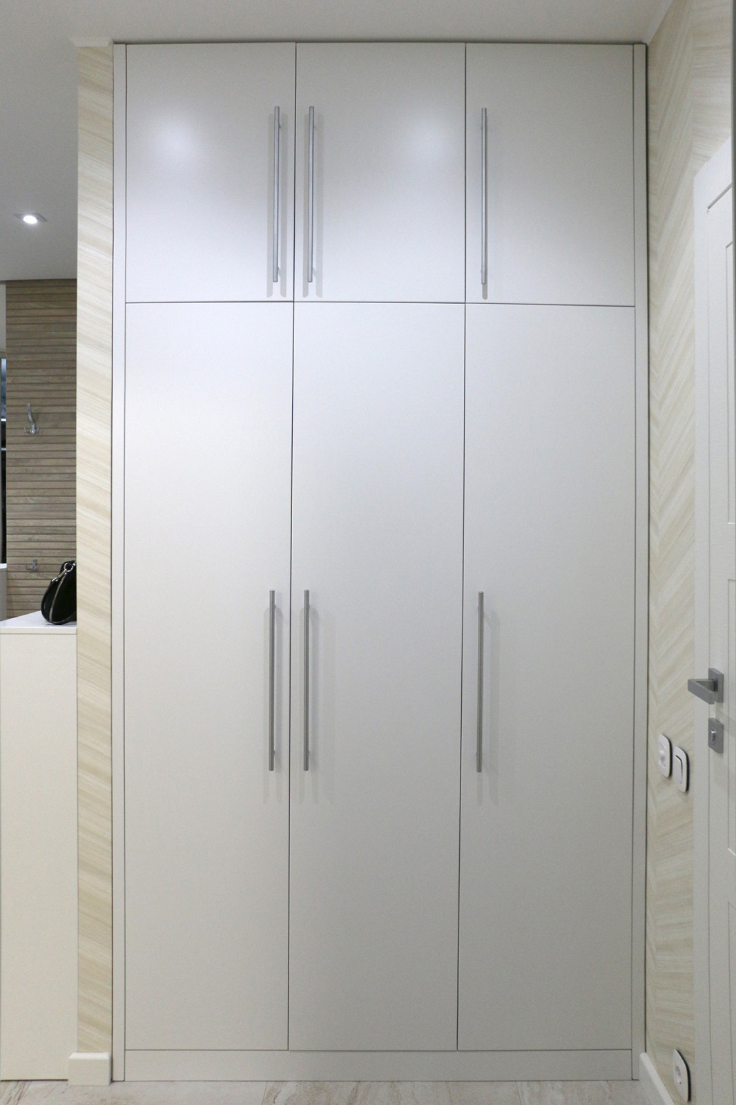 Дизайн четырехкомнатной квартиры в ЖК "Лучи".