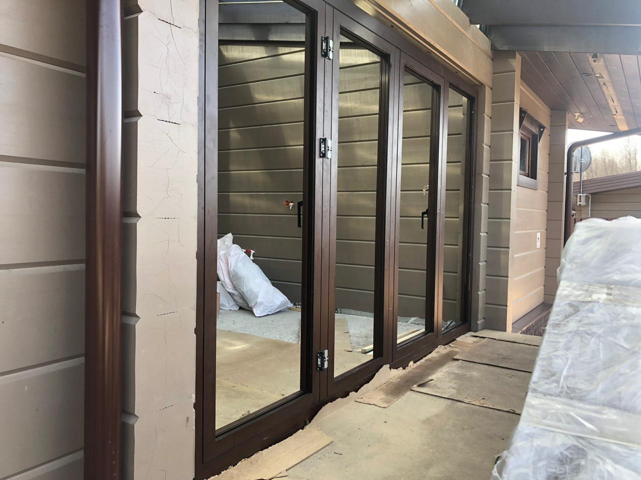 Дверь - гармошка панорамная