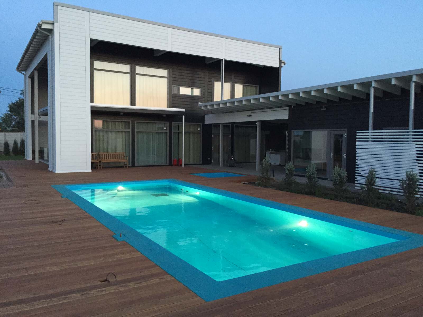 Обложка проекта: Саратов: визуализация и реализация