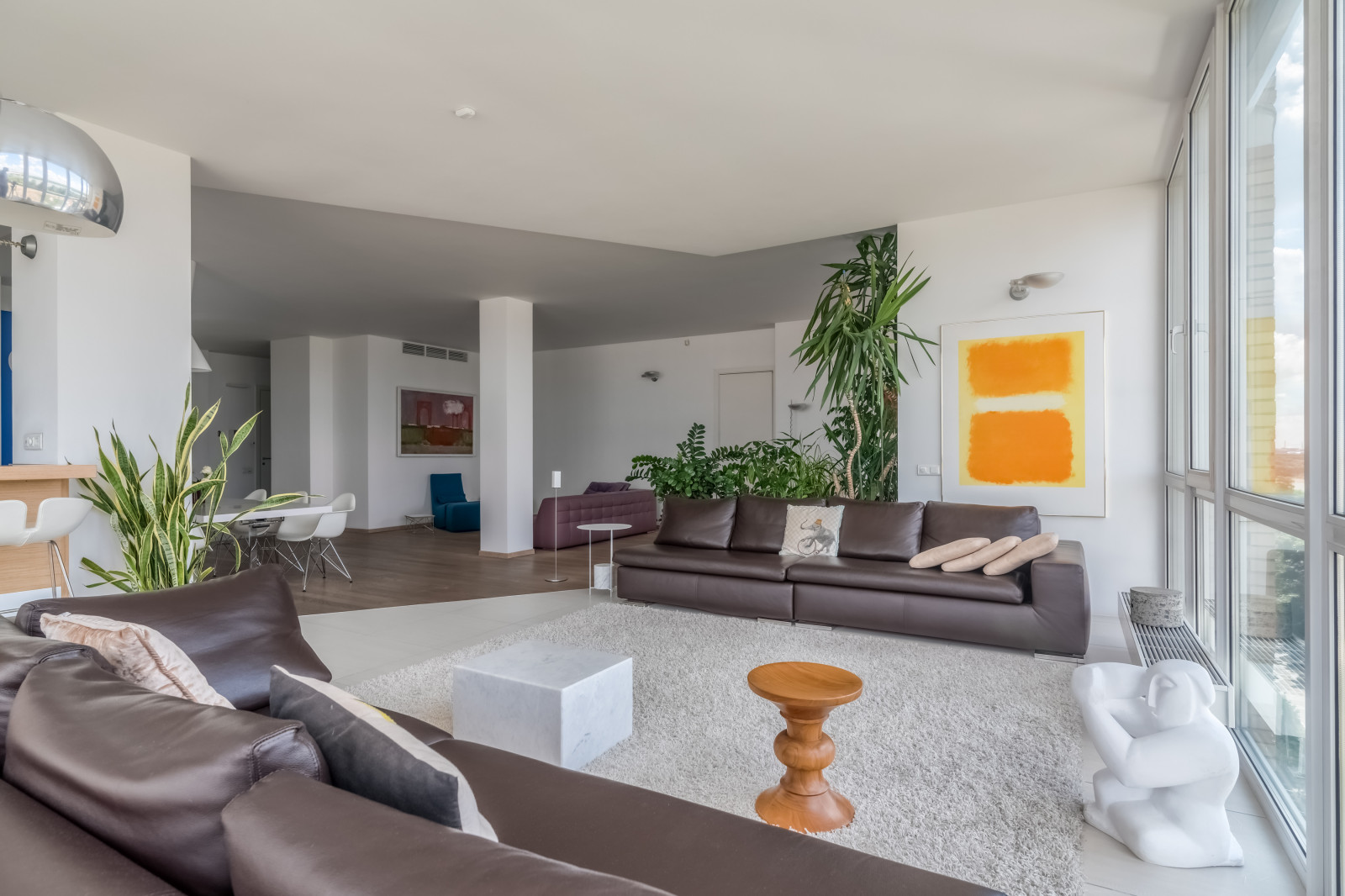 Квартира в г. Омск для проживания и отдыха с красивийшим видом