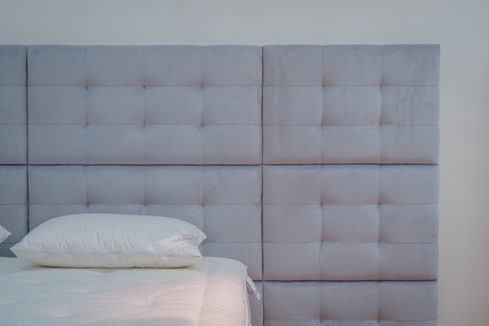 В наличии в Салоне 1998