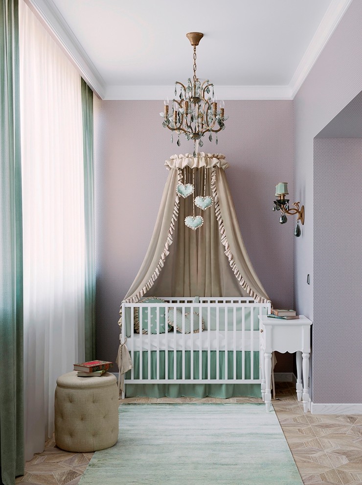 Романтическая спальня и маленькая детская