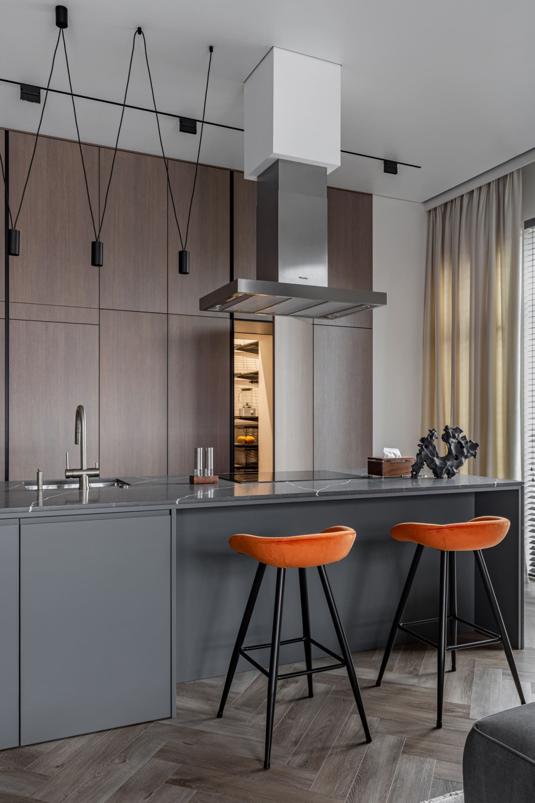 ДОМ "БАВАРИЯ"