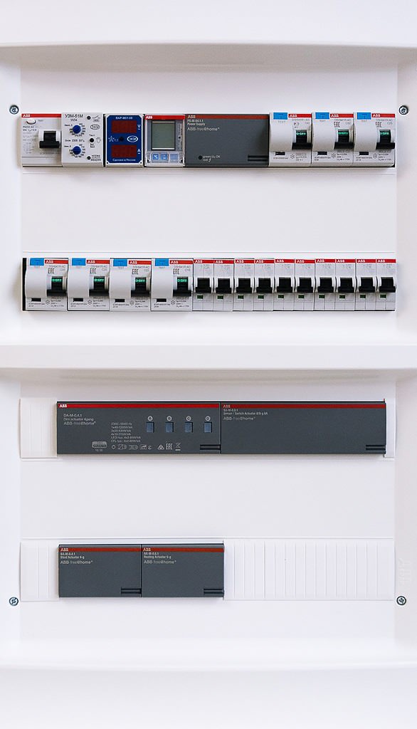 Распределительный щит «Chamaeleon»