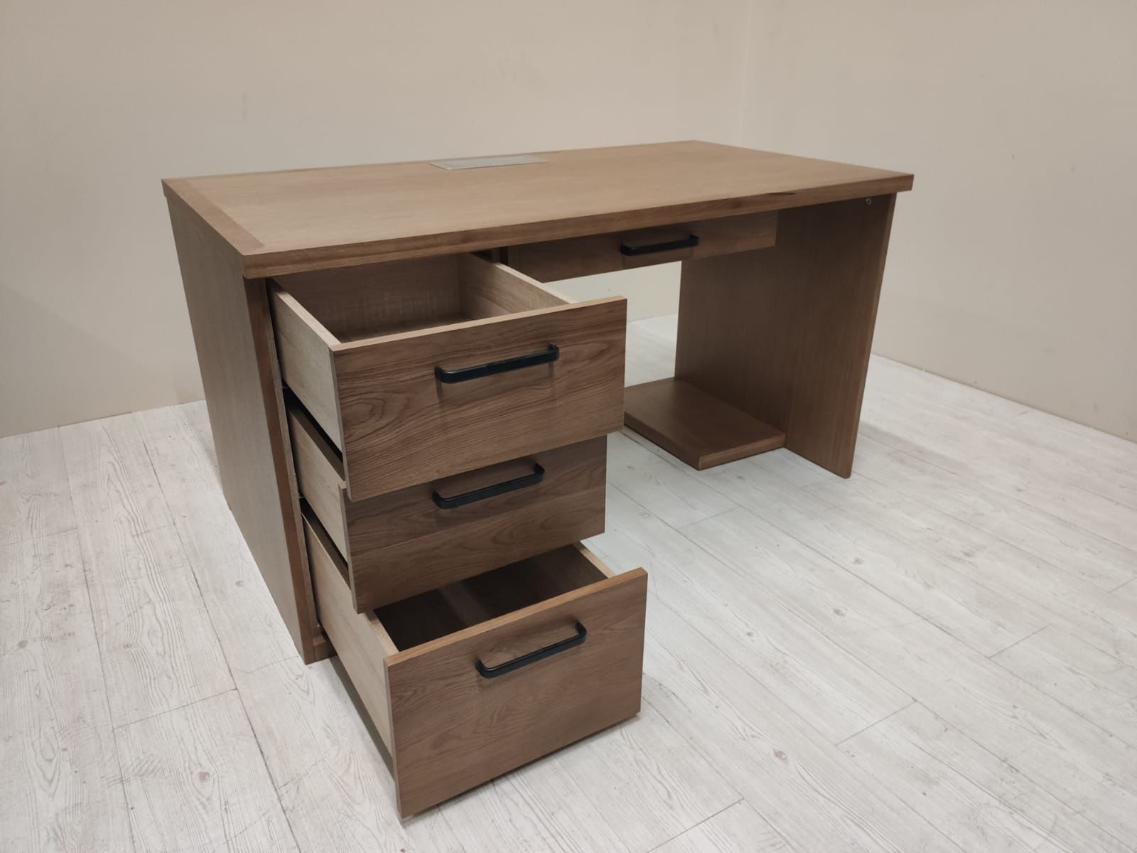 Лилия, Ирина