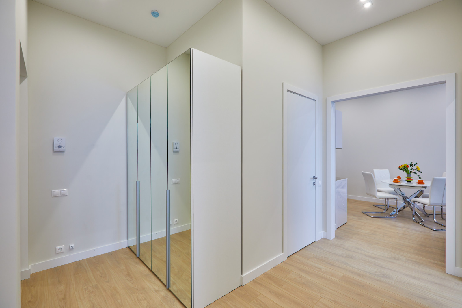 Интерьер шоу-рума ЖК Символ (ДонСтрой)