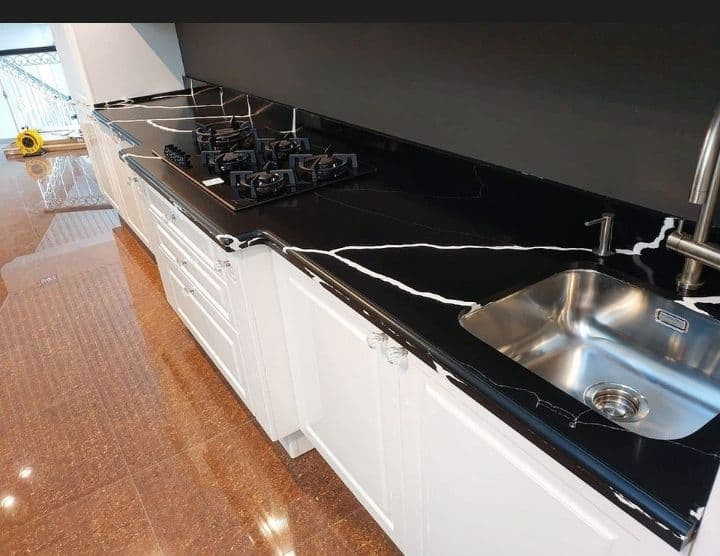 Обложка проекта: Черный кварц ETNA QUARTZ