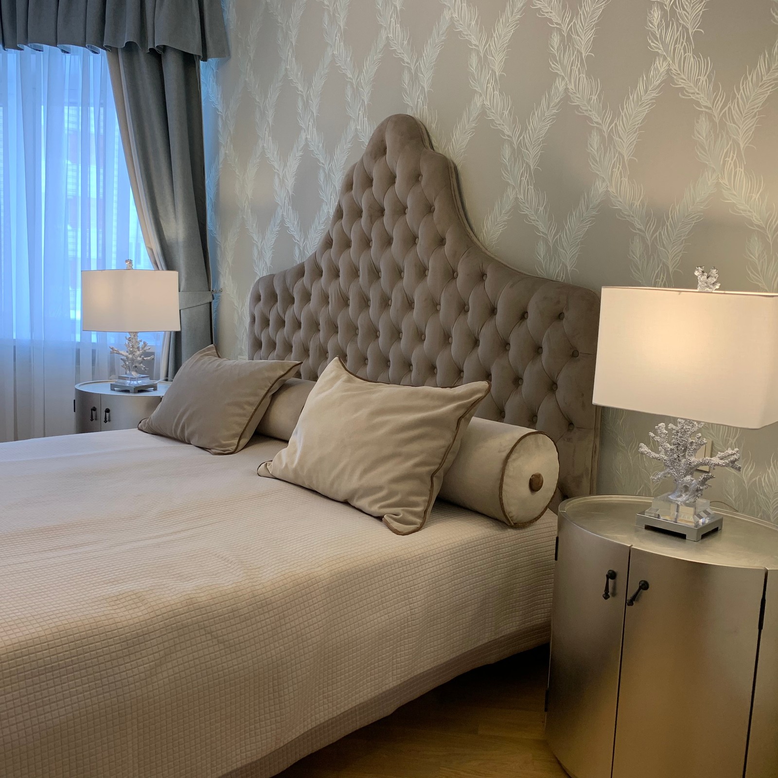 Спальня в неоклассике