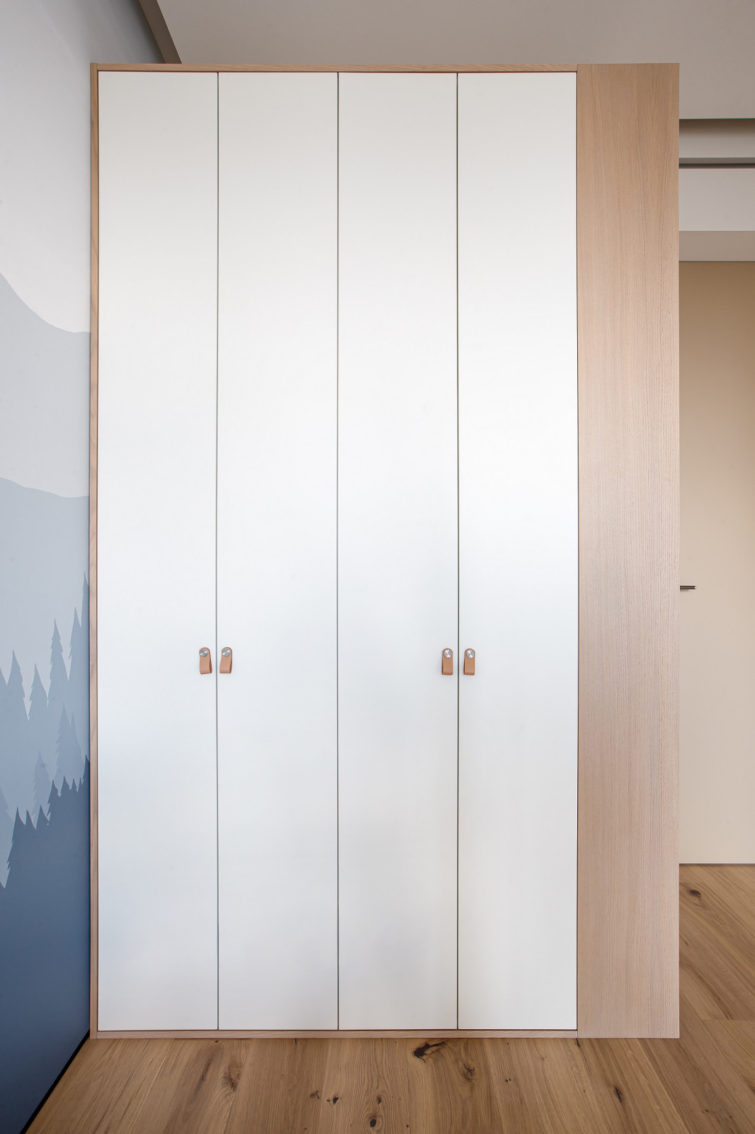 Кандинский 160 реализация мебели