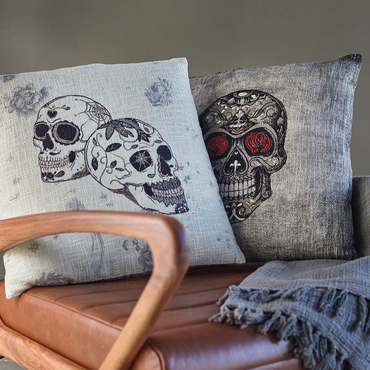 Декоративные подушка Yorik