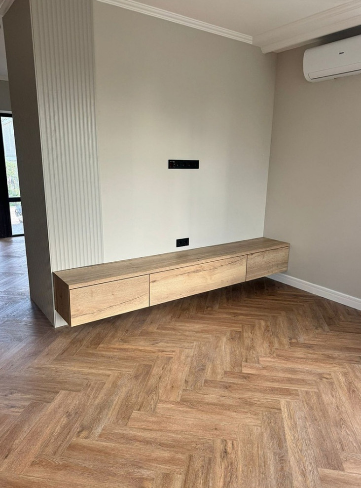 Тумбы и комоды