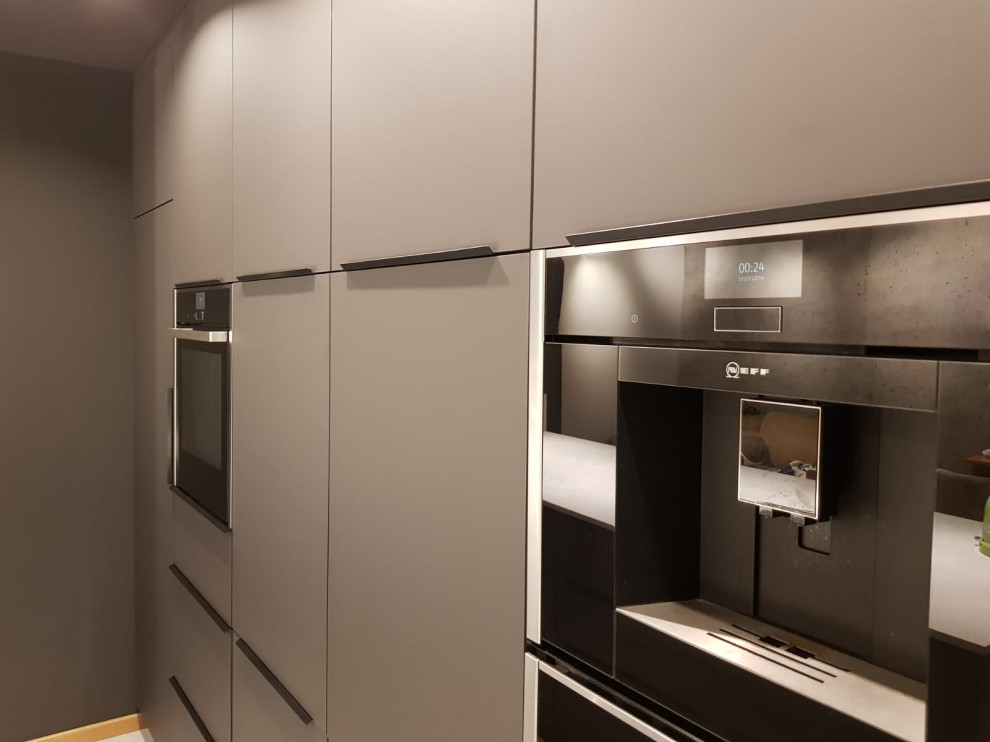 Кухня в современном интерьере