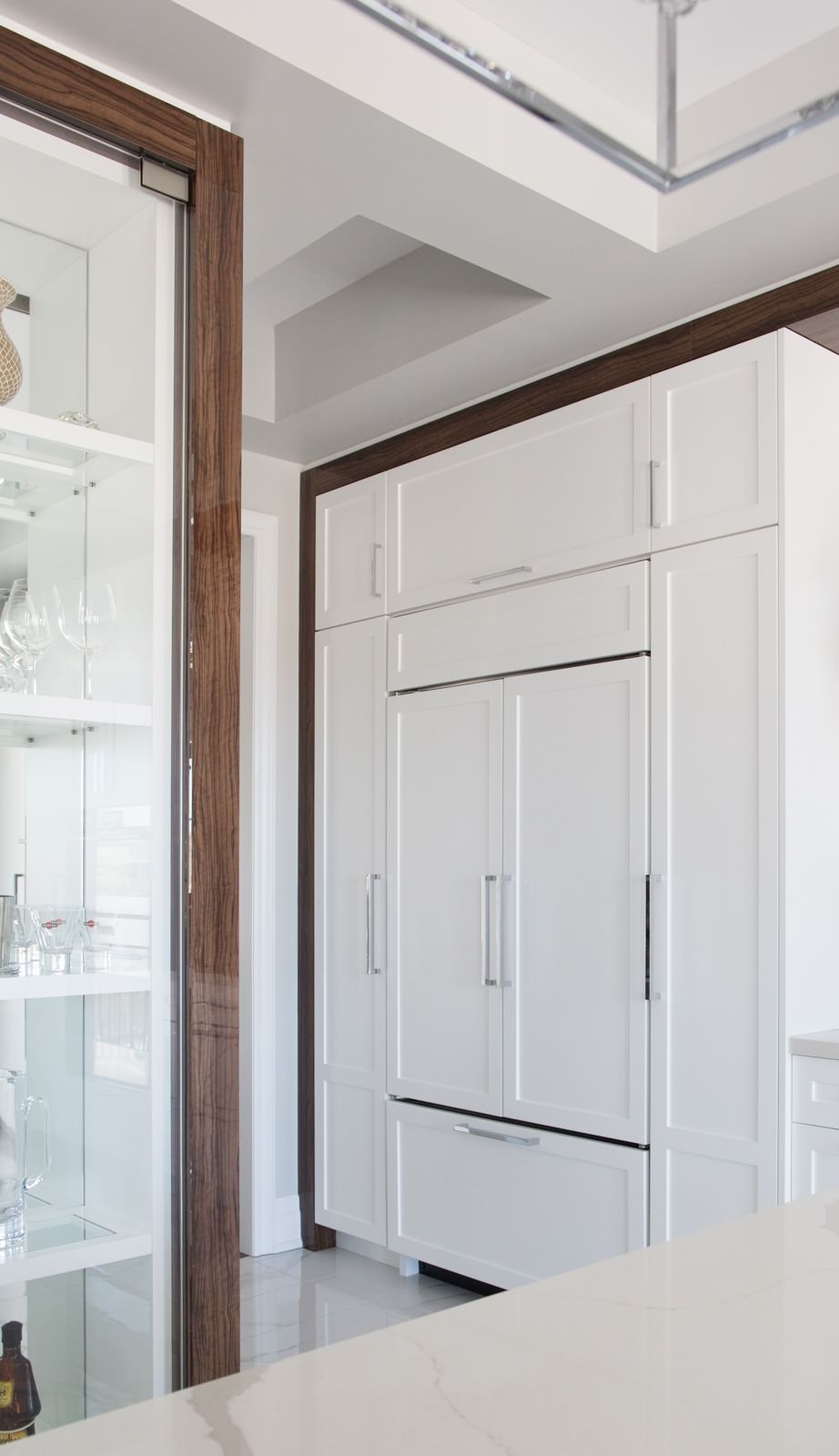 Кухня МДФ белая эмаль Сочи