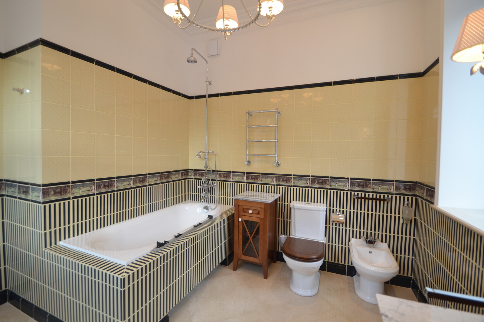 Загородный дом в Барвихе - 130 кв.м. ванные, бассейн и прочее