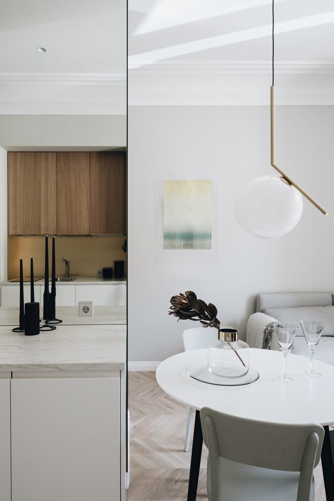 Houzz тур: Маленькая квартира в доме архитектора Боссе