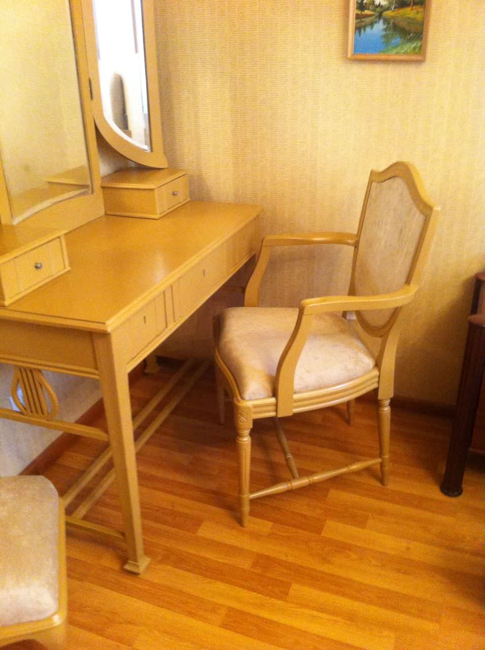 Реставрация и покраска столов