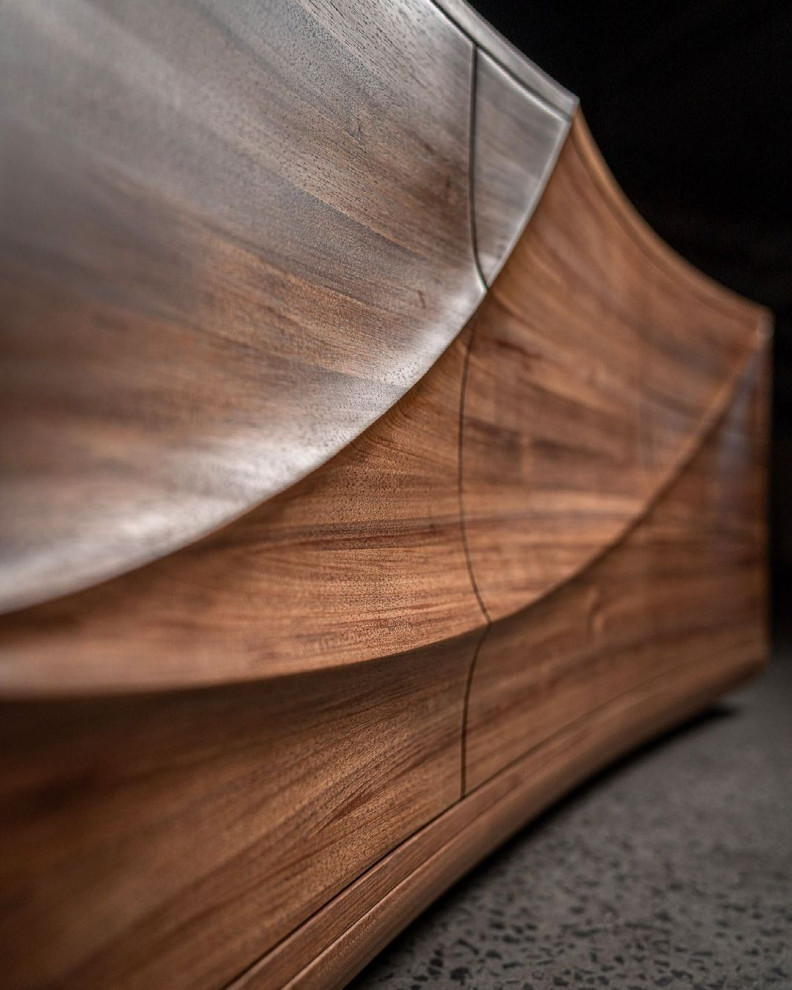 Обложка проекта: Комод 3