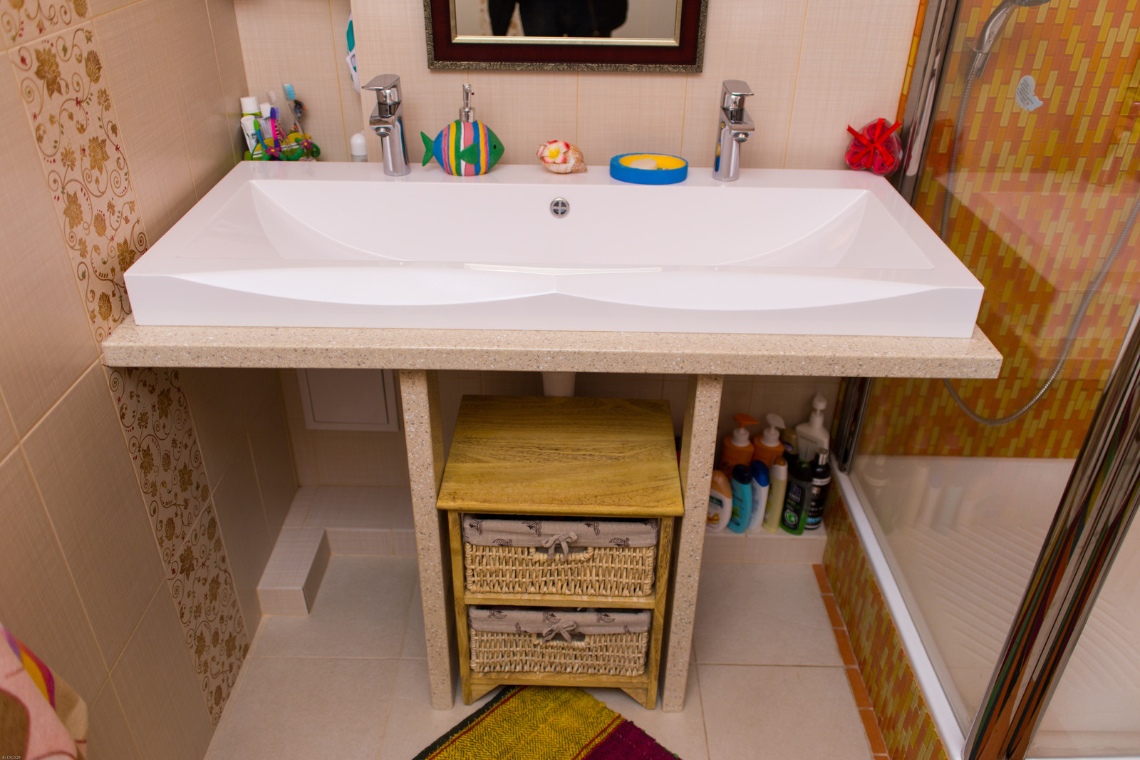 Столешница в ванную