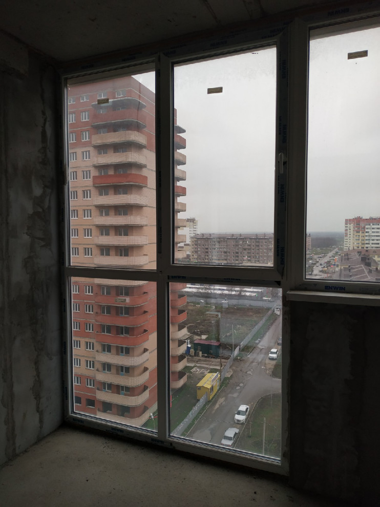Однокомнатная квартира в тёмных тонах