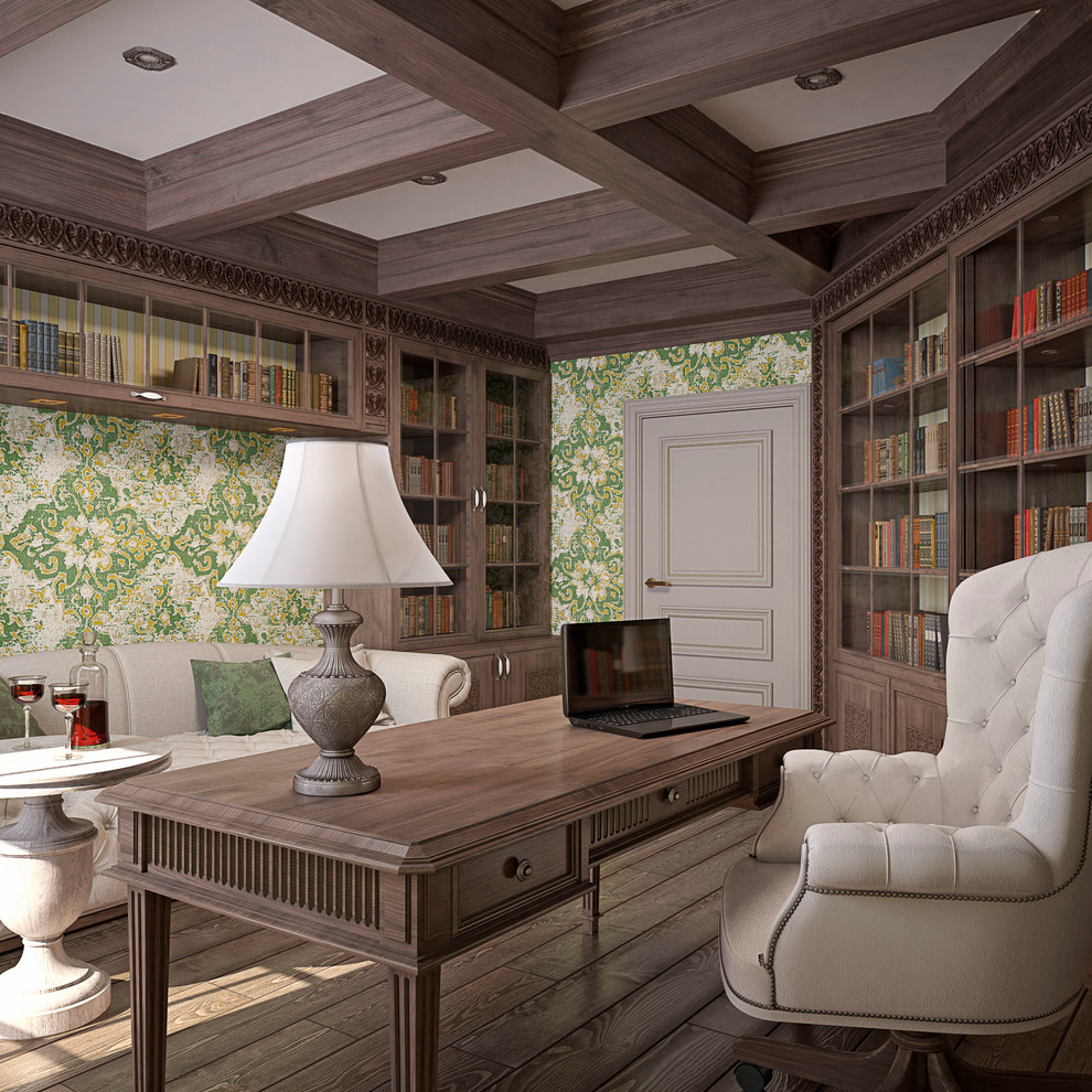 Уютная настольная лампа для рабочего кабинета