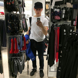 Роман Вострокнутов