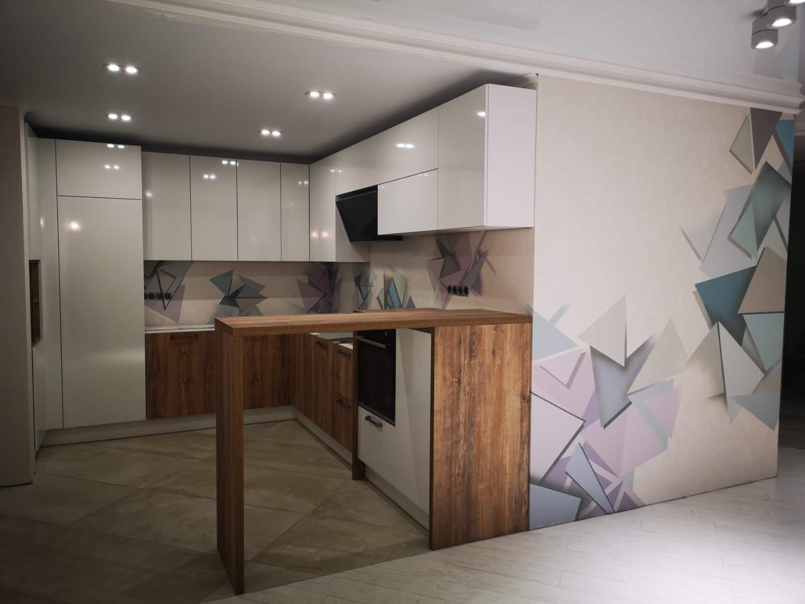 Квартира - вид на  кухню (фото)