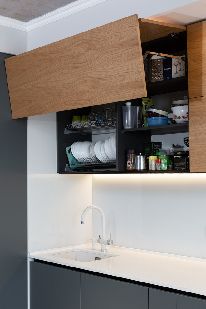 кухня хай тек