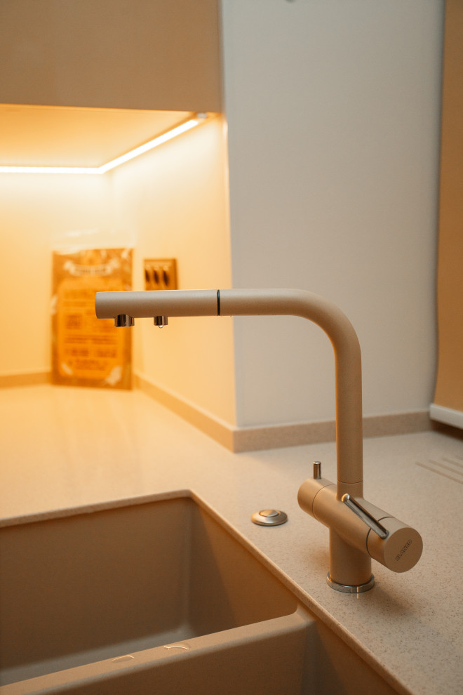 Радиусные фасады, супер-глянец