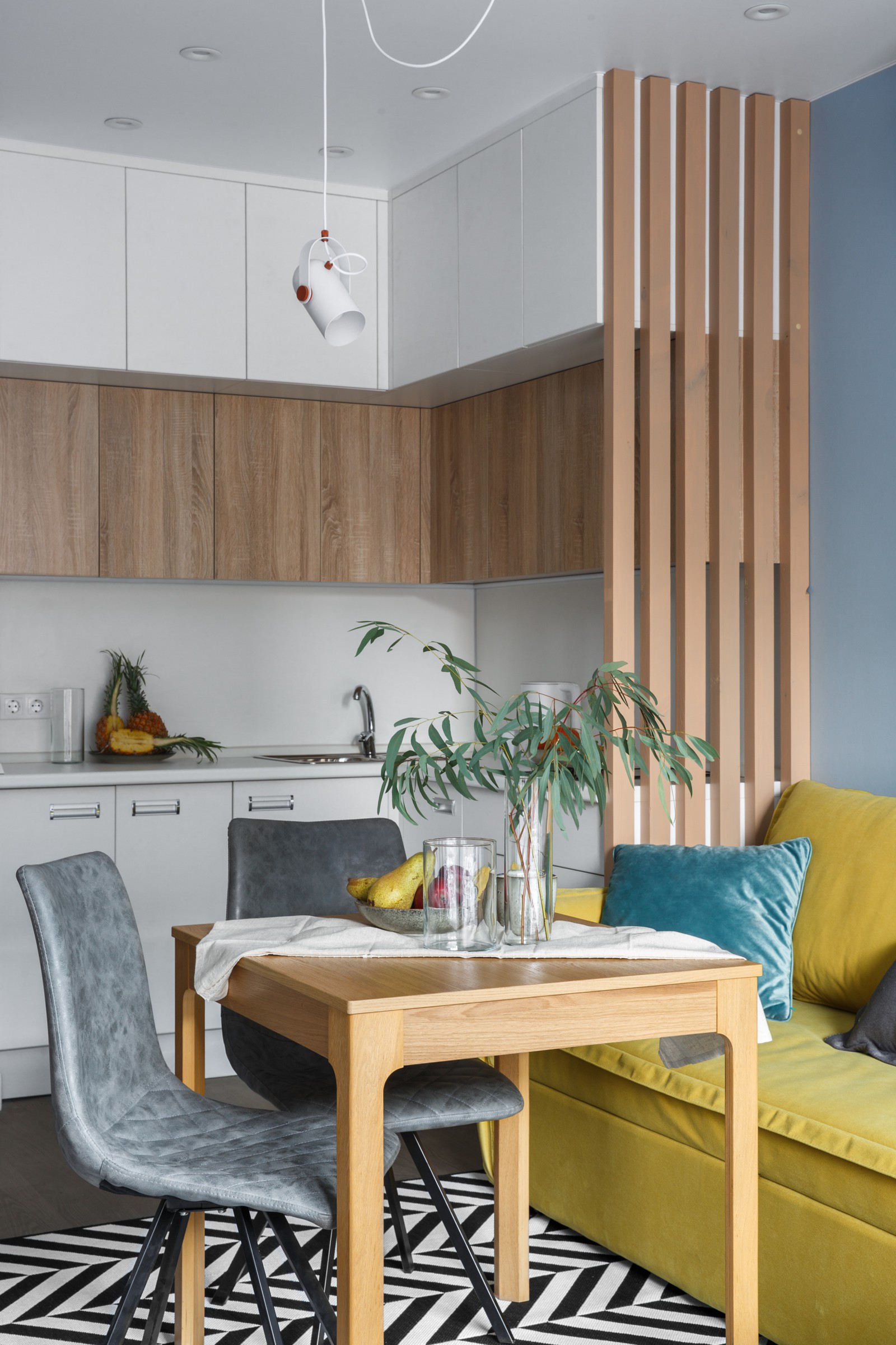 Маленькая и Уютная