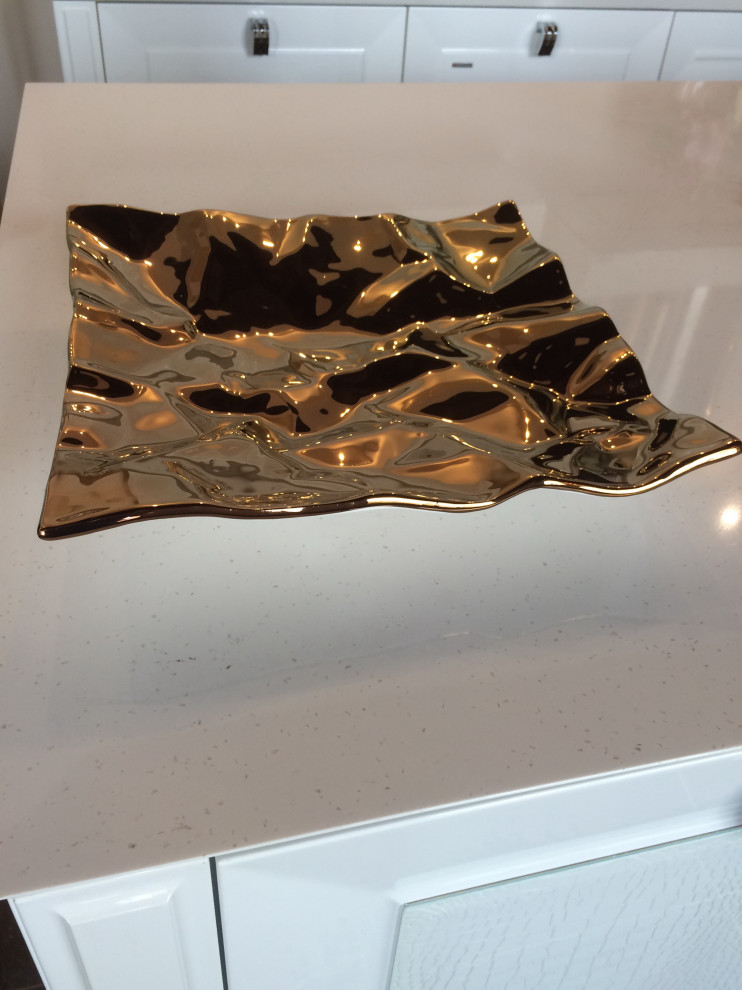 Распродажа выставочных образцов итальянской мебели, светильников и аксессуаров