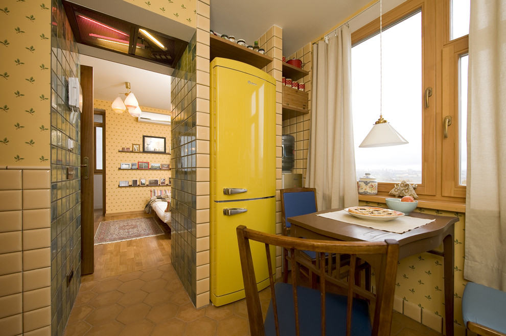 Квартира "1=2"