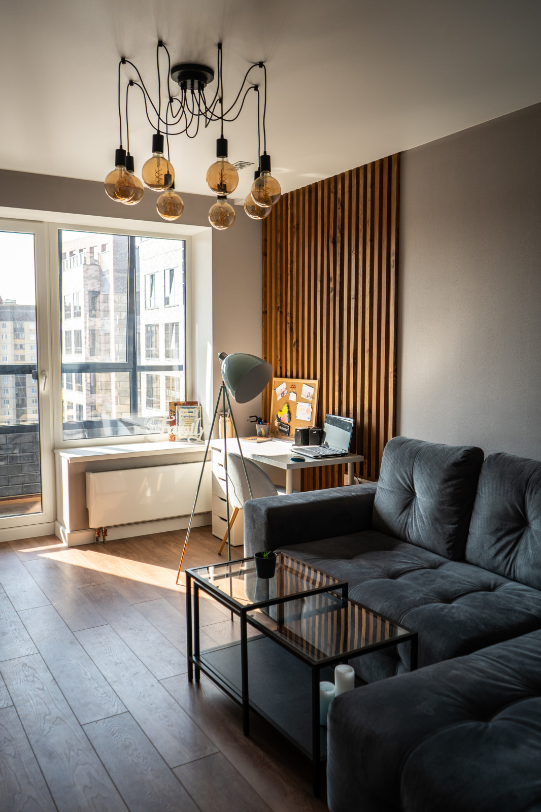 Обложка проекта: Дизайн интерьера гостиной для квартиры в ЖК Русский авангард