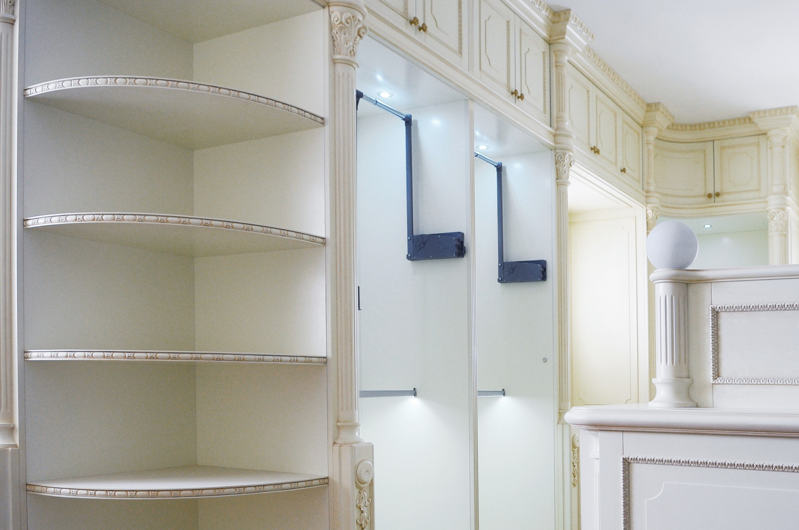 Обложка проекта: Гардеробная в Классическом стиле