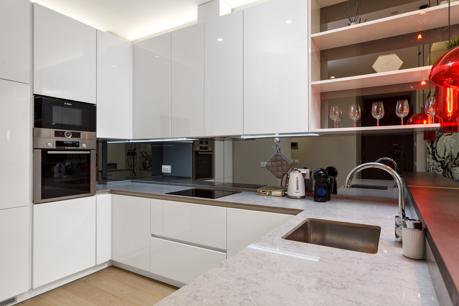 Апартаменты в Башне Нева