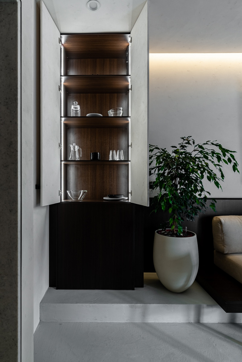 Софт-минимализм на мраморной кухне