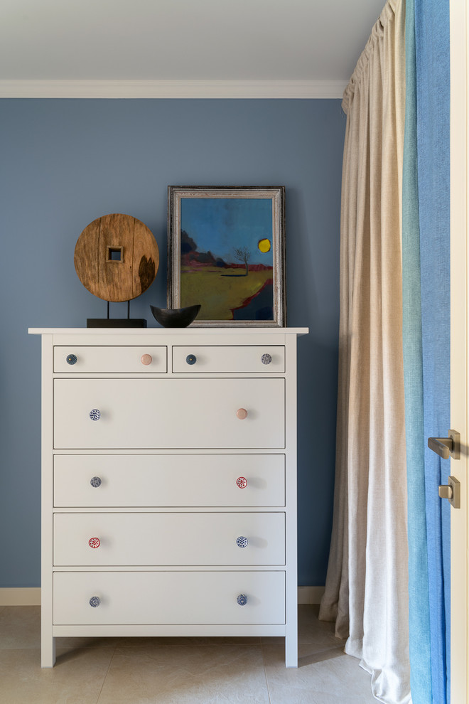 Наивное настроение. Яркая и свежая квартира в Москве.