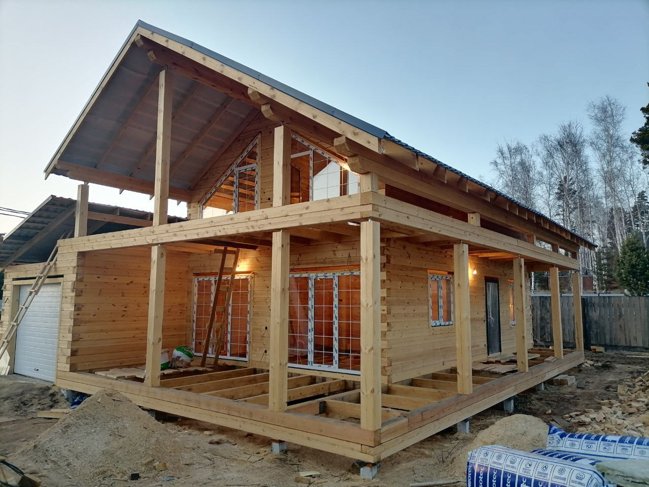 Двухэтажный дом из газобетона