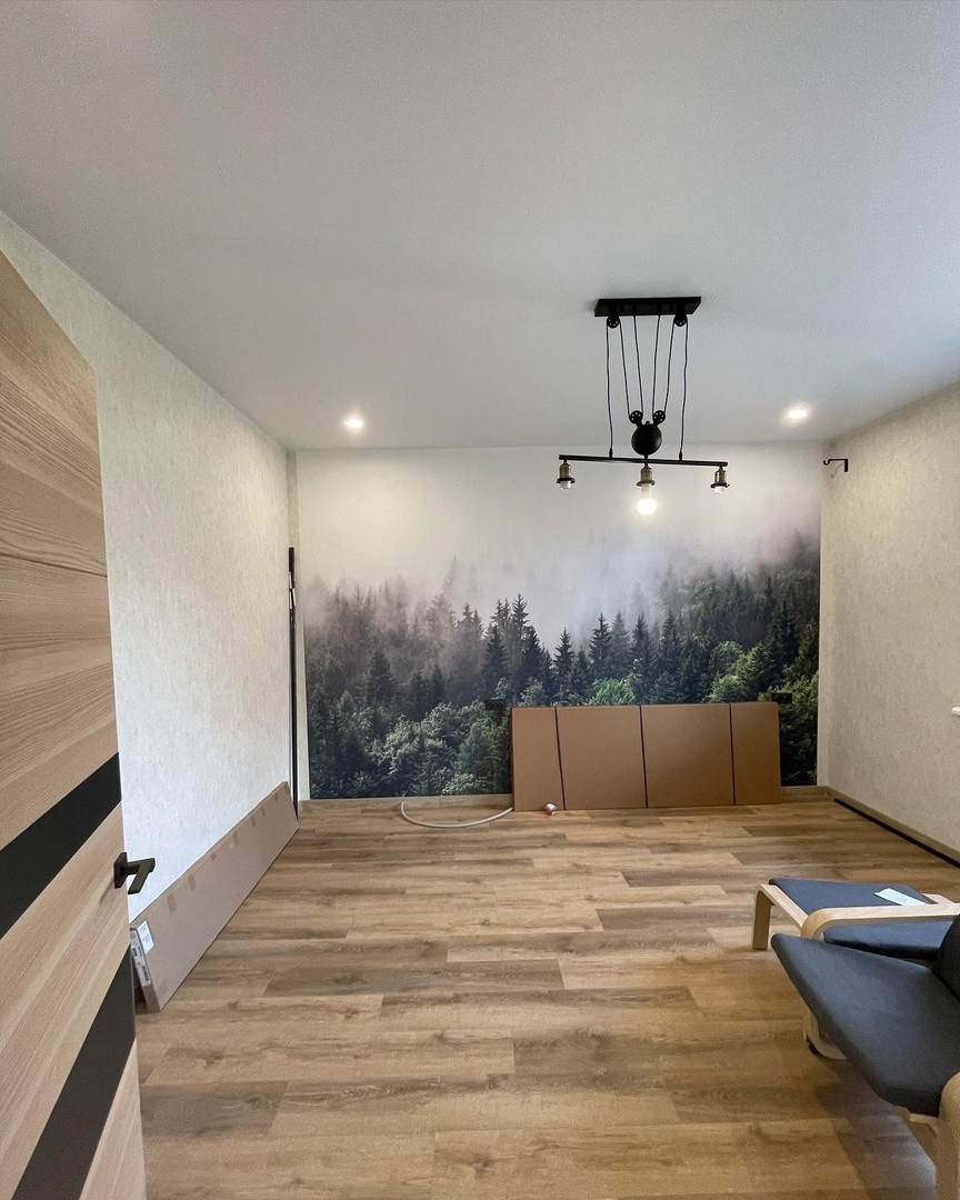 Обложка проекта: Классические потолки и линейное освещение в ДНТ Русское поле